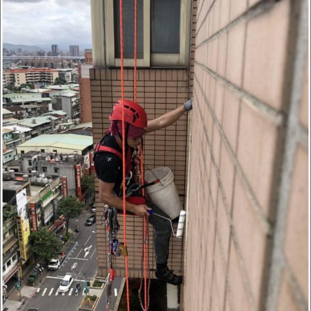 南屯大樓外牆防水工程-鼎豐/台中外牆防水/南屯外牆防水