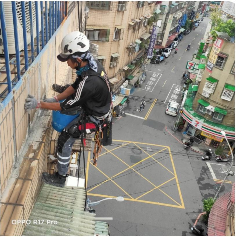 台中外牆鋼筋外露修補-鼎豐