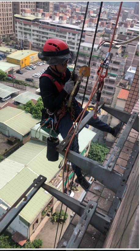 台中高空外牆外牆冷氣架施工-鼎豐