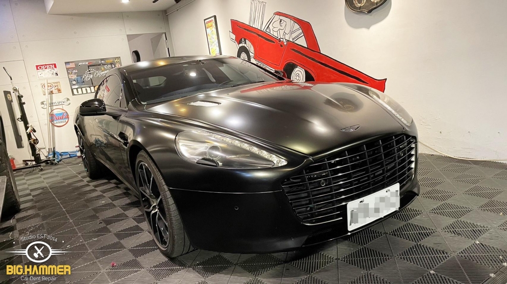 Aston Martin Rapide S 6.0 V12  葉子板凹痕修復