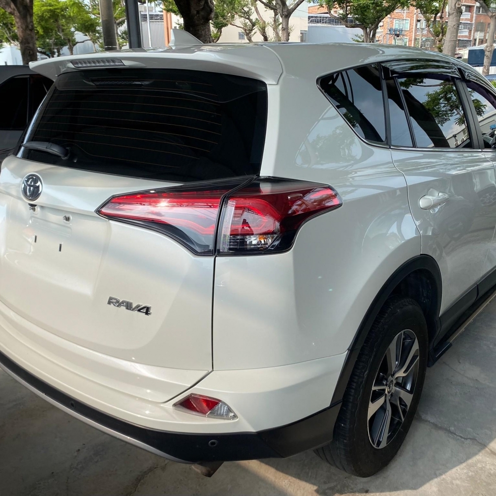 Toyota  RAV4  2.0L 2018年