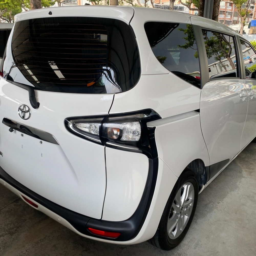 Toyota  SIENTA  2020年 1.8L  5人座