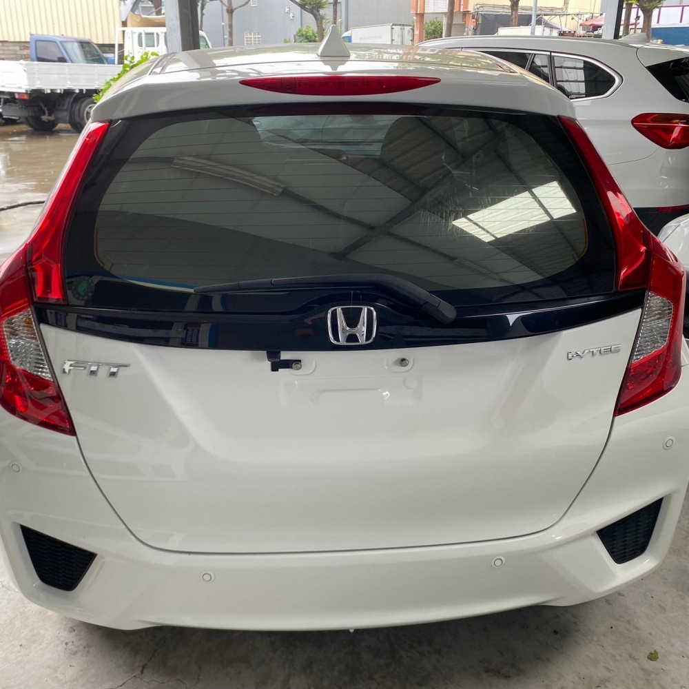 2015  Honda  fit 1.5L