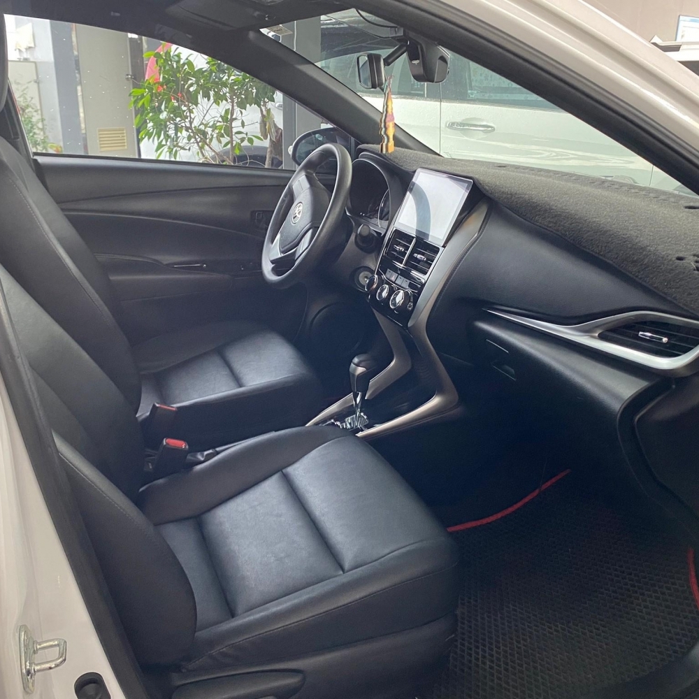 2018  Toyota  Yaris  1.5L