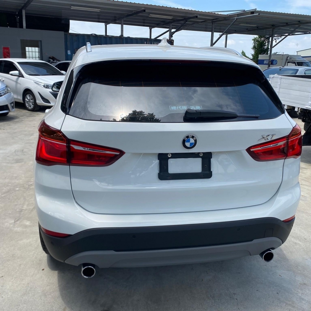 2016  BMW  x1   2.0L  