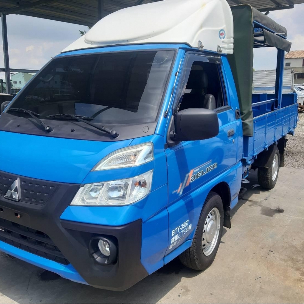 2020  三菱  得利卡  2.4L  貨車  「自 排」