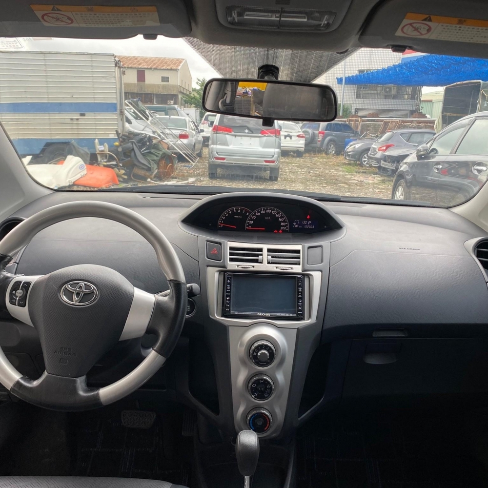 2008  Toyota  Yaris  1.5L