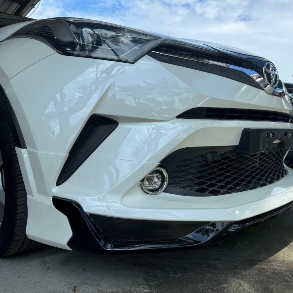 2019年 Toyota CHR 豪華版 1.2L  渦輪增壓