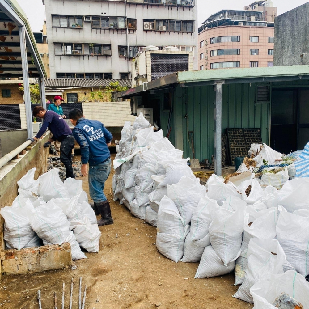 新北市永和區屋頂防水