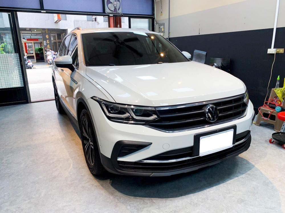 VW TIGUAN 白 車門修復｜台中汽車凹痕修復｜大里汽車凹痕修復