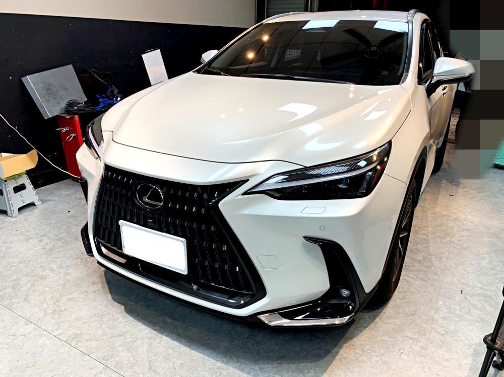 LEXUS NX車門修復｜台中汽車凹痕修復｜大里汽車凹痕修復