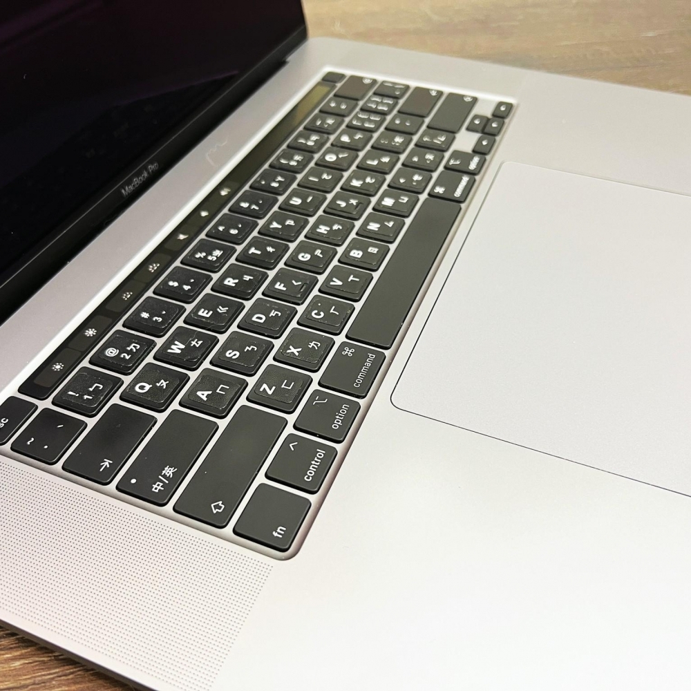 2019 MacBook Pro  16寸   處理器2.6 GHz /6核心 /intel i7 