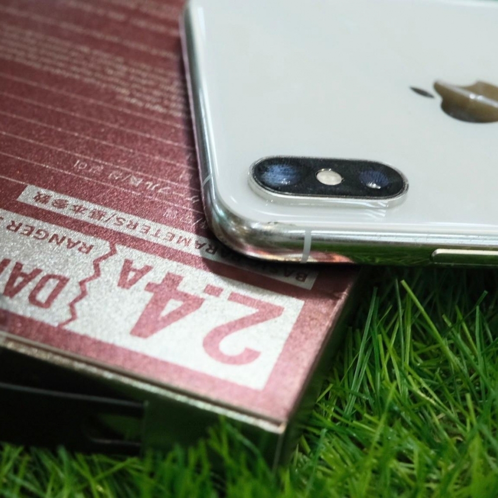 IPhone Xs Max 256G 電池80%  沒有臉部辨識。沒有臉部辨識 沒有臉部辨識  背面