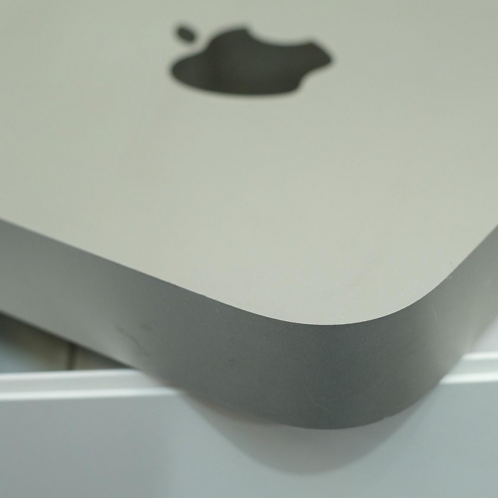 Mac mini  M1  8/256G apple care保固內到2025/3/12極新