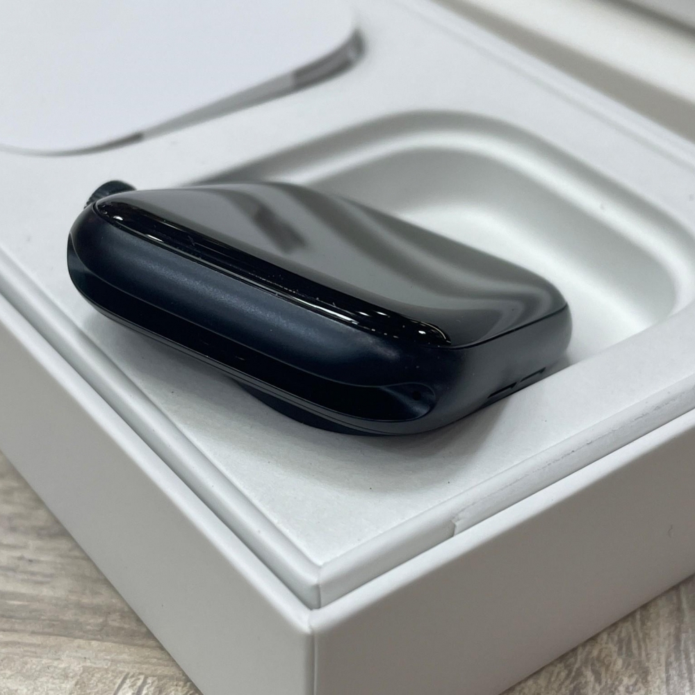 Apple watch SE2 44mm 有盒裝有配件 保固到2024/05