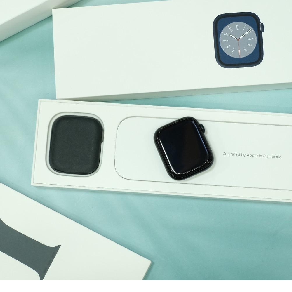 Apple Watch Series 8 GPS  45mm 黑 已貼保護貼 保固到2024/01/