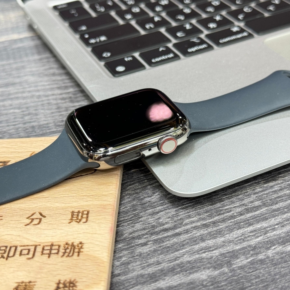 Apple Watch S6 LTE版 不鏽鋼 44MM 電池85% 無盒裝有配件 附贈兩個錶帶