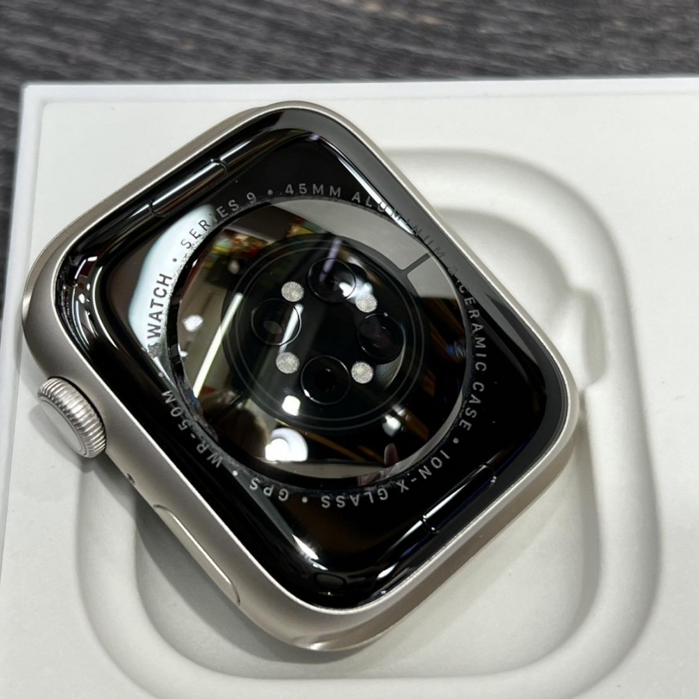 Apple Watch S9 45mm GPS 星光 客人續約用不到 保固到2024/10/16 有