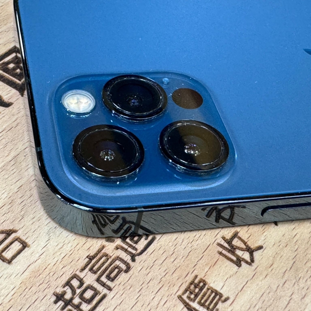 IPhone 12Pro 128G 電池100％  展示機超美 有盒裝配件 