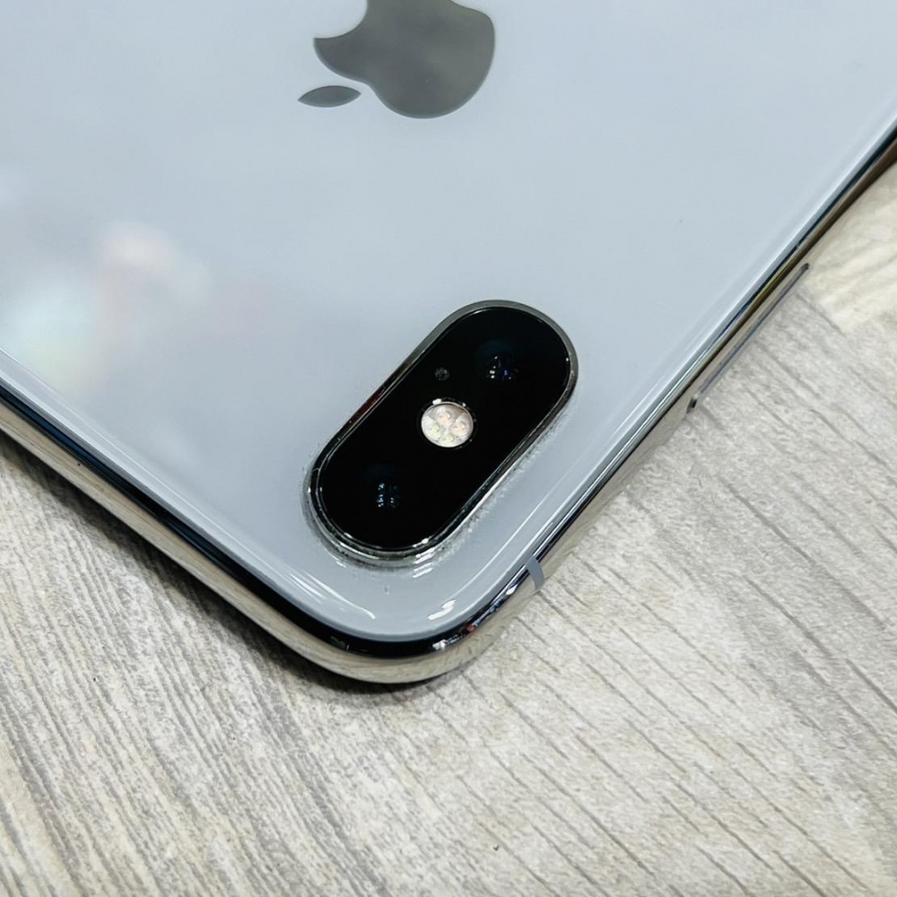 iPhone X 64G 白 電池100% 無盒裝 有配件