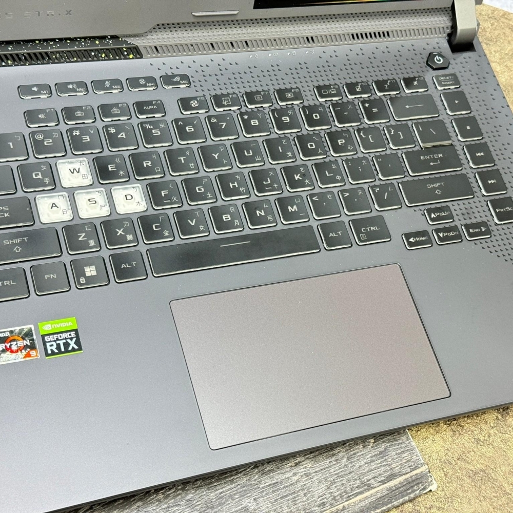 ROG-Strix-G513RM 電競筆電 客人換桌機使用不到 保固到2025/5/31 筆電包全新