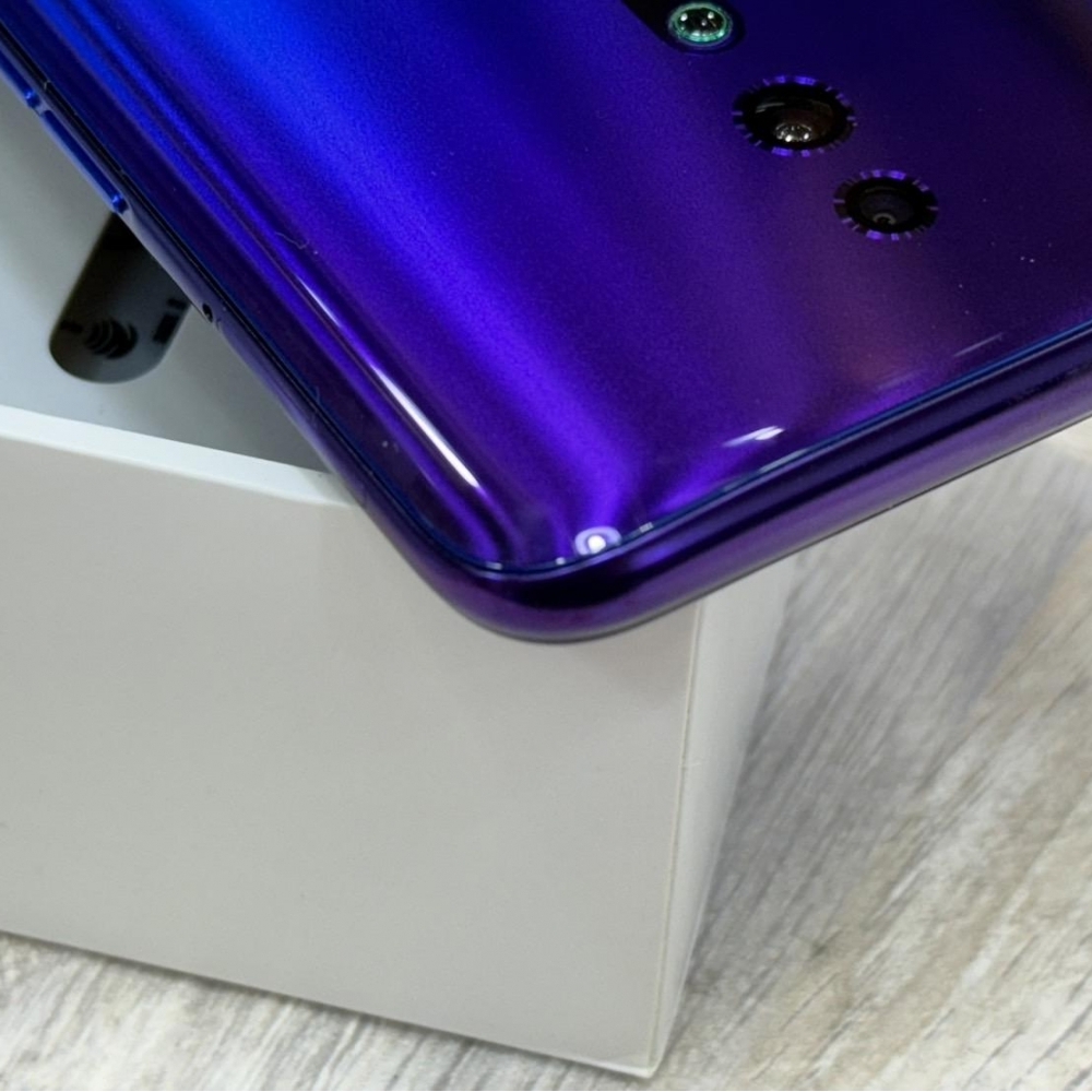 OPPO Reno Z (8+128G) 紫 有盒裝配件