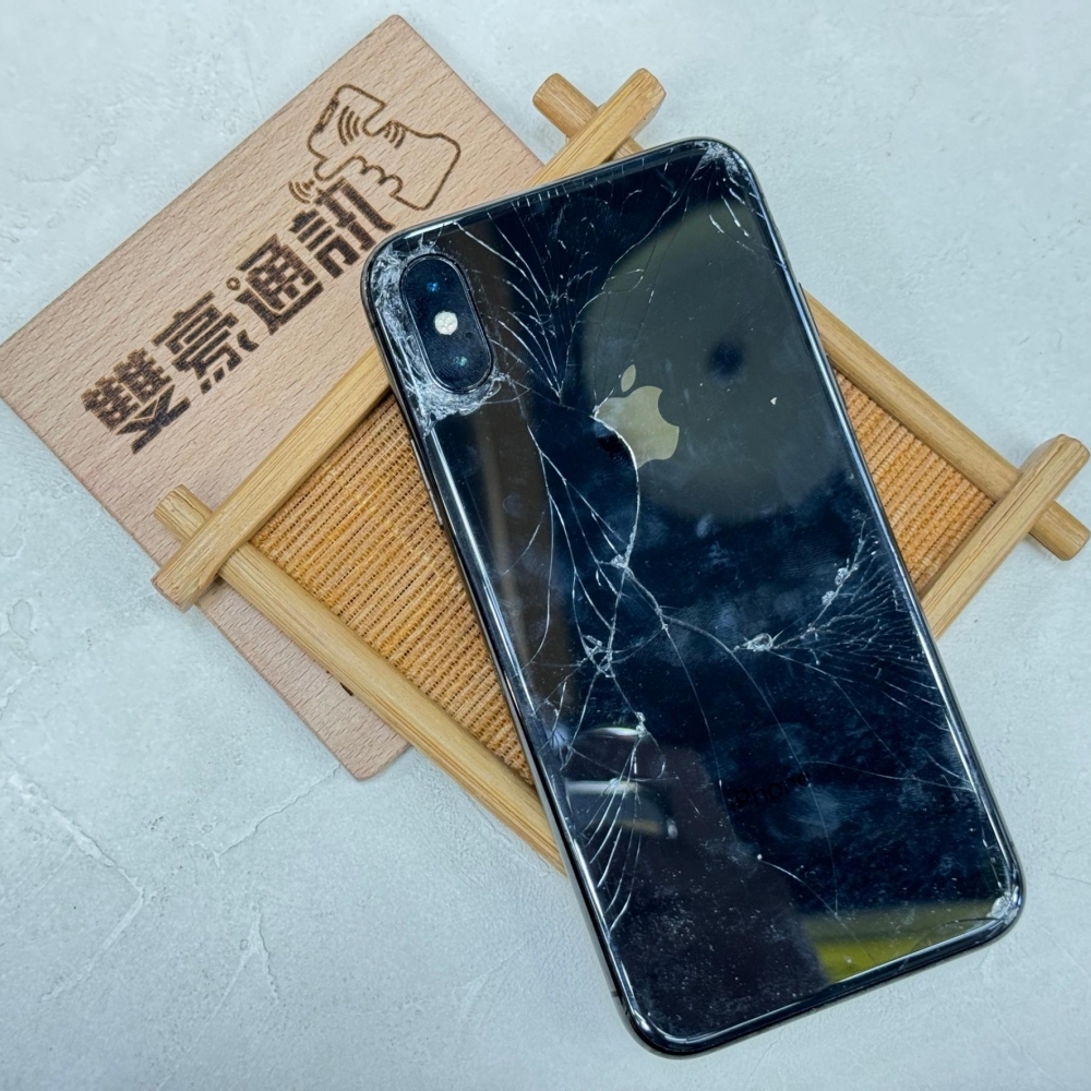 iPhone X256G 黑 電池92％背面破 無盒裝配件