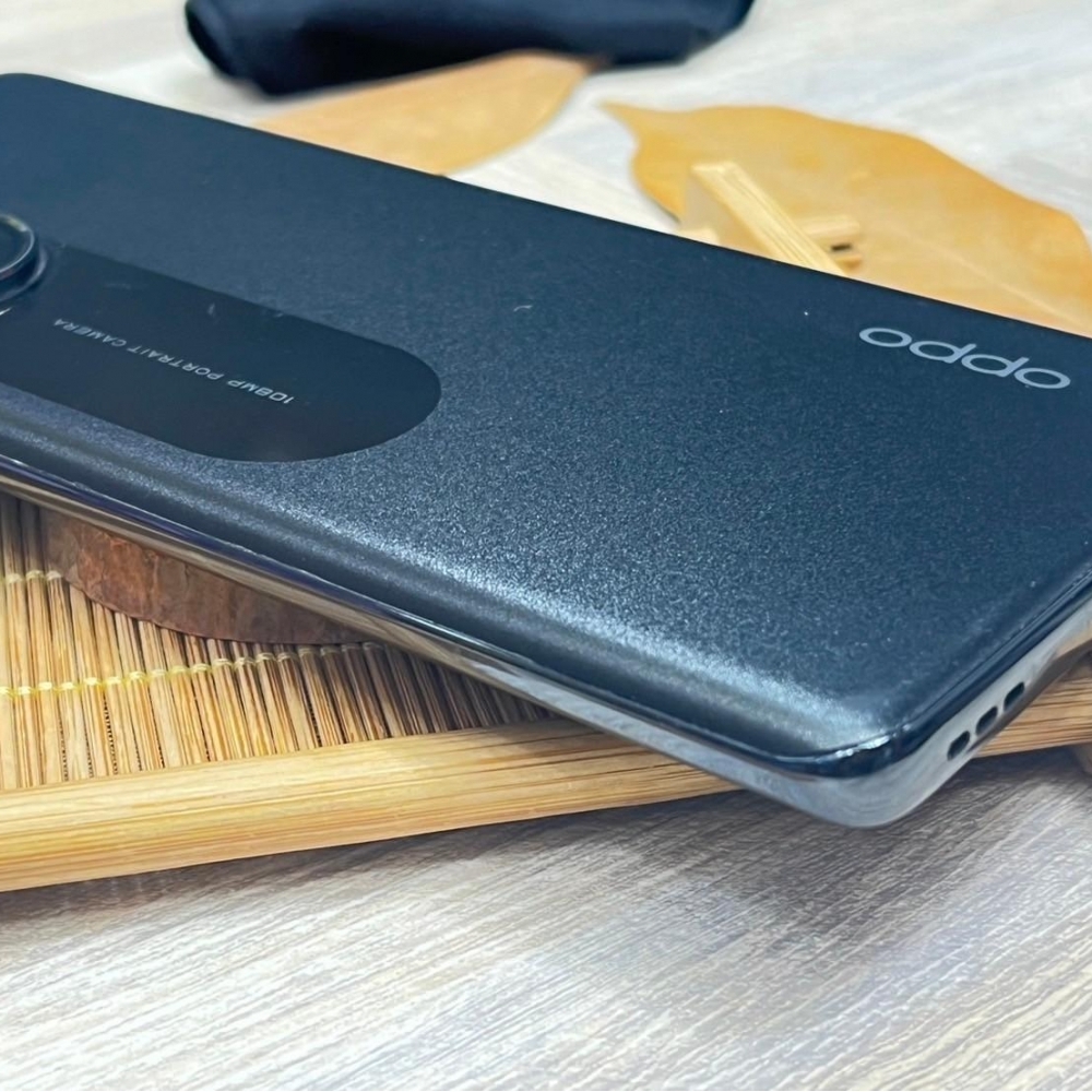 Oppo Reno8 T 5G 8+128G 黑