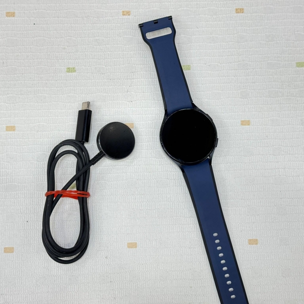 SAMSUNG Galaxy Watch 5 44 mm 無盒裝有配件