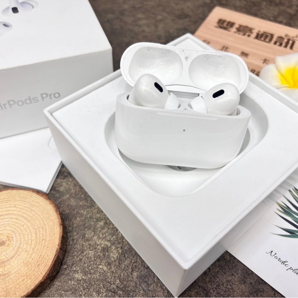 AirPods Pro 2代 保固到2025/03/25有盒裝有配件