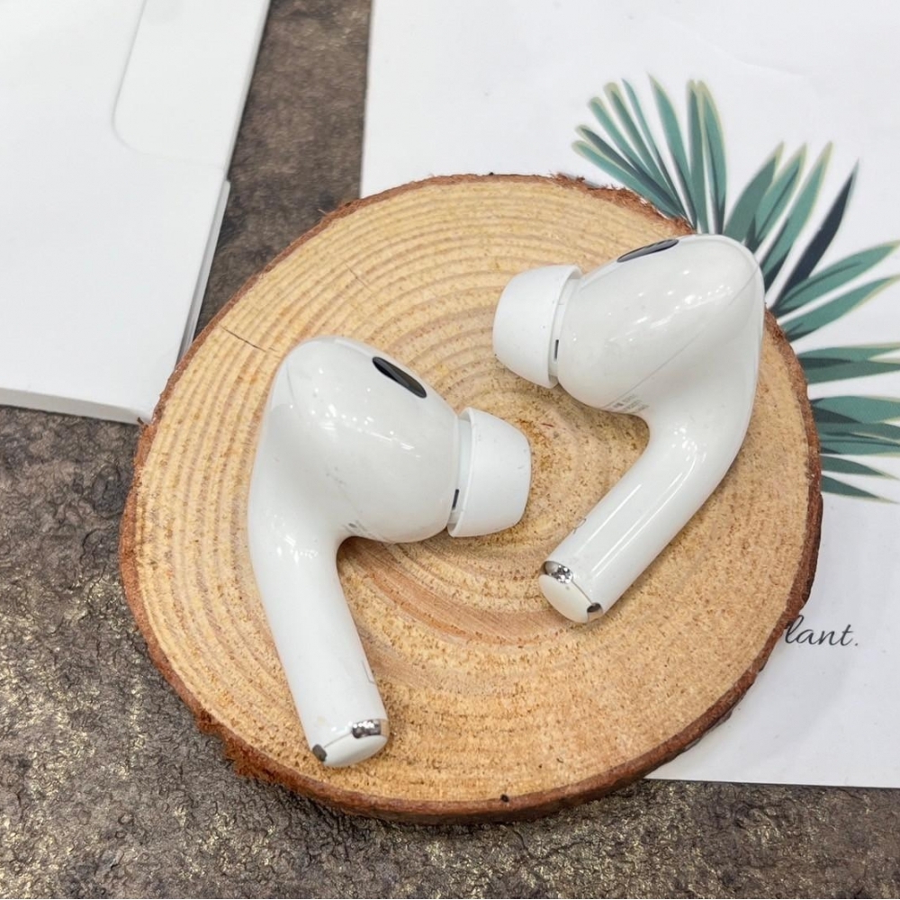 AirPods Pro 2代 保固到2025/03/25有盒裝有配件