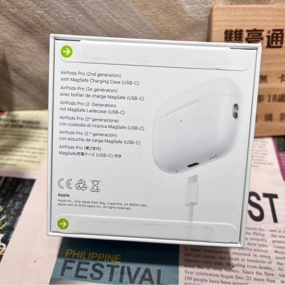 AirPods Pro (第 2 代)全新未拆封 保固到2025/09/24 有盒裝有配件